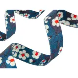 Design floral détaillé de la laisse pour chat