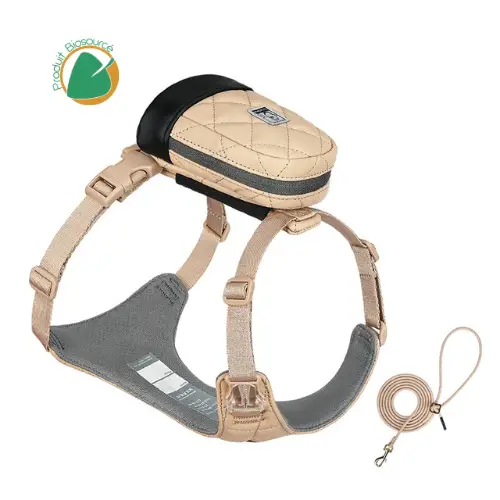 Ensemble complet pour chien avec harnais ergonomique beige, sacoche clipsable et laisse assortie en matériaux biosourcés